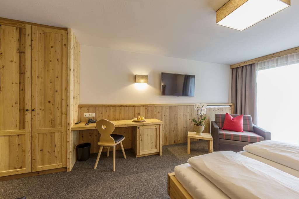 Hotel Anewandter Μπρούνικο Εξωτερικό φωτογραφία