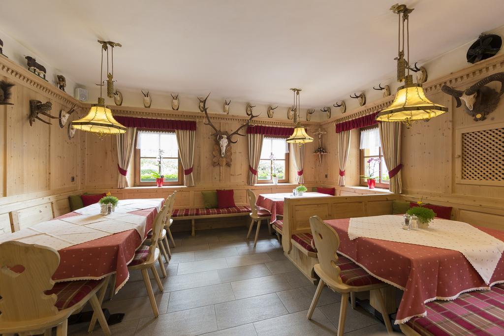 Hotel Anewandter Μπρούνικο Εξωτερικό φωτογραφία